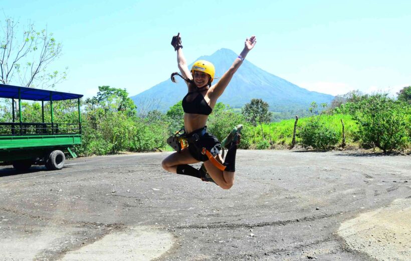 Hanging Bridges + Lunch + Zipline Tour + Rappel