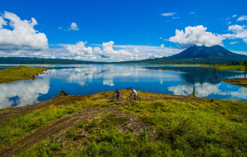 Biking Tour around Arenal Lake