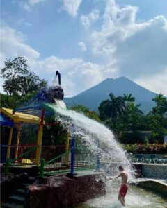 Volcano Hike + Baldi Hotsprings + Lunch or dinner